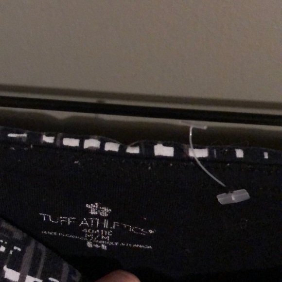 Capris - Picture 2 of 2